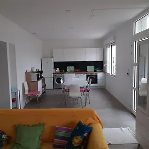  Hébergement de vacances Maison